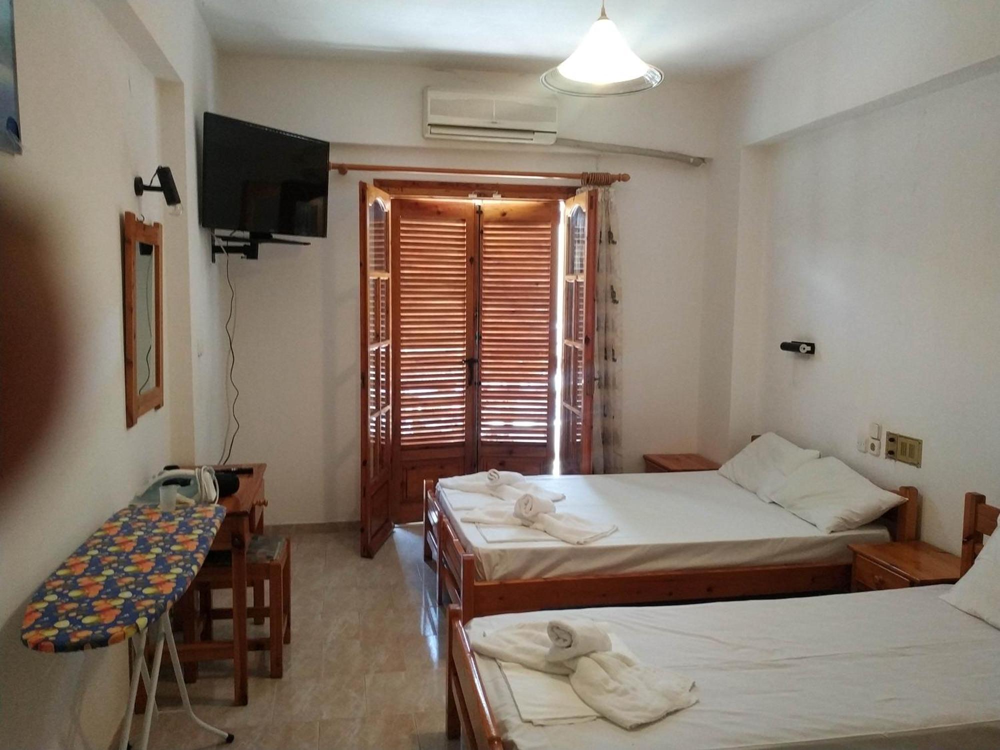 George Studios Сталида Экстерьер фото