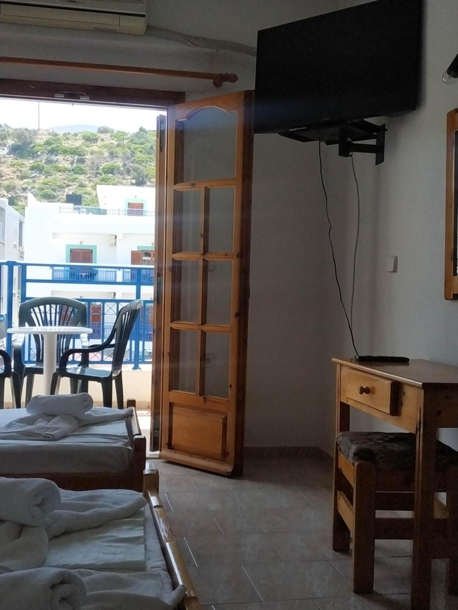 George Studios Сталида Экстерьер фото